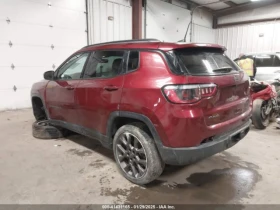 Jeep Compass * 80TH ANNIVERSARY 4X4* CARFAX* АВТО КРЕДИТ - 20665 лв. - 64565009 | Car24.bg