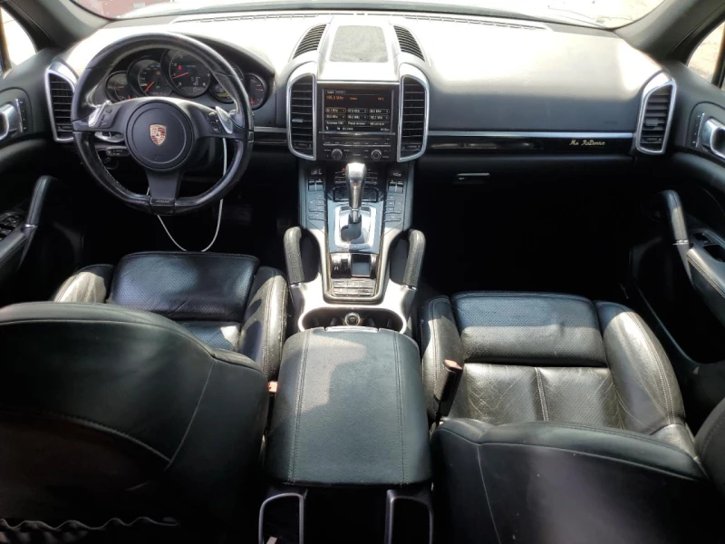 Porsche Cayenne, снимка 8 - Автомобили и джипове - 47590045