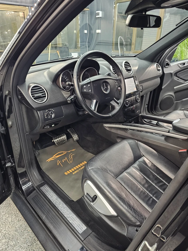 Mercedes-Benz ML 320 AMG GRAND EDITION, снимка 9 - Автомобили и джипове - 49123083