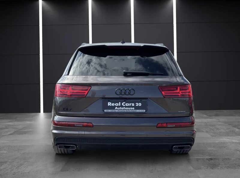 Audi Q7 7 МЕСТЕН* DISTR* MATRIX* MEMORY* BOSE* CARBON* , снимка 5 - Автомобили и джипове - 50274922