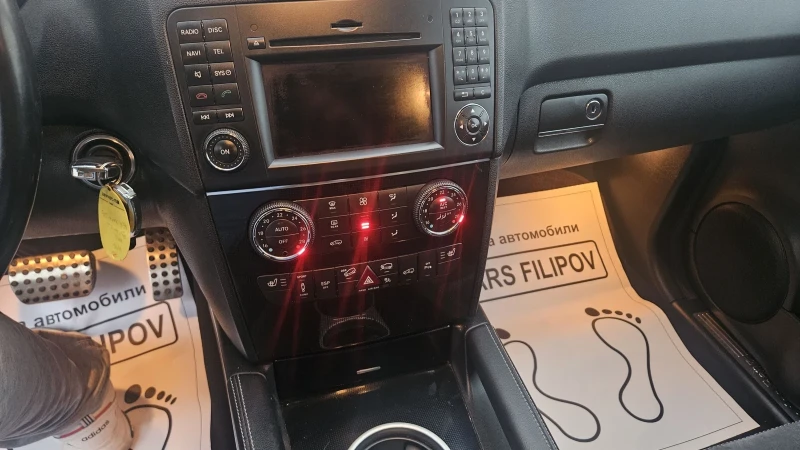 Mercedes-Benz ML 300 3.0 AMG, снимка 12 - Автомобили и джипове - 52446746