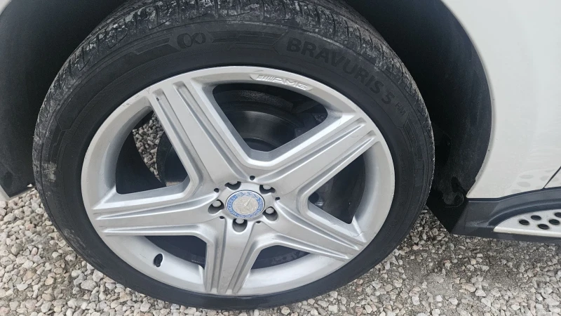 Mercedes-Benz ML 300 3.0 AMG, снимка 15 - Автомобили и джипове - 52446746