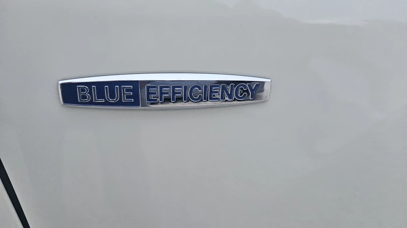 Mercedes-Benz ML 300 3.0 AMG, снимка 14 - Автомобили и джипове - 52446746