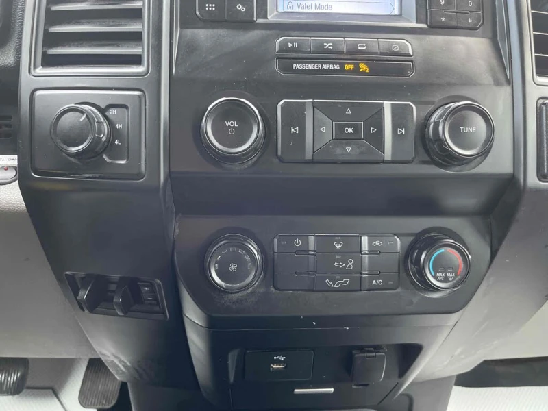 Ford F150 XLT CAM* ПОДГРЕВ* CRUISE CONTROL* KEYLESS* , снимка 14 - Автомобили и джипове - 52524498