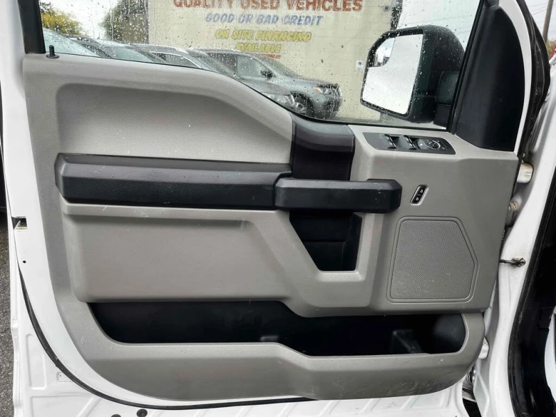 Ford F150 XLT CAM* ПОДГРЕВ* CRUISE CONTROL* KEYLESS* , снимка 13 - Автомобили и джипове - 52524498