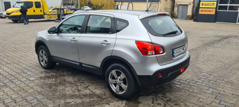 Nissan Qashqai 4х4 2.0 Бенз/Газ, снимка 3 - Автомобили и джипове - 52789025