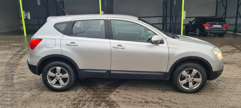 Nissan Qashqai 4х4 2.0 Бенз/Газ, снимка 6 - Автомобили и джипове - 52789025