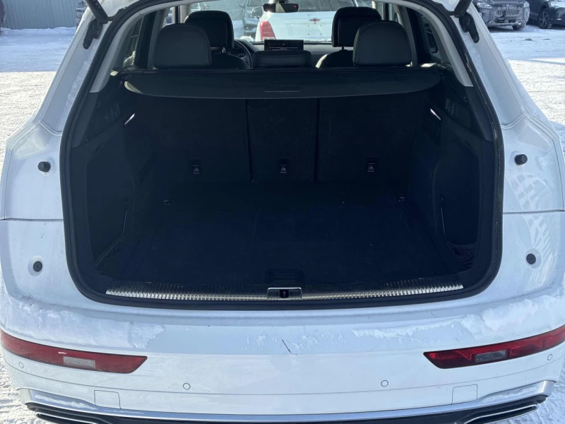 Audi Q5 CARFAX* АВТОФИНАНСИРАНЕ* БЕЗ ПЪРВОНАЧАЛНА ВНОСКА* , снимка 13 - Автомобили и джипове - 52796712