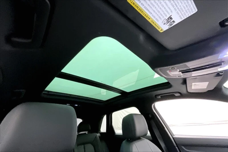 Audi Q3 45 TFSI * Komfort * АвтоКредит * (ЦЕНА ДО БГ), снимка 8 - Автомобили и джипове - 53251925