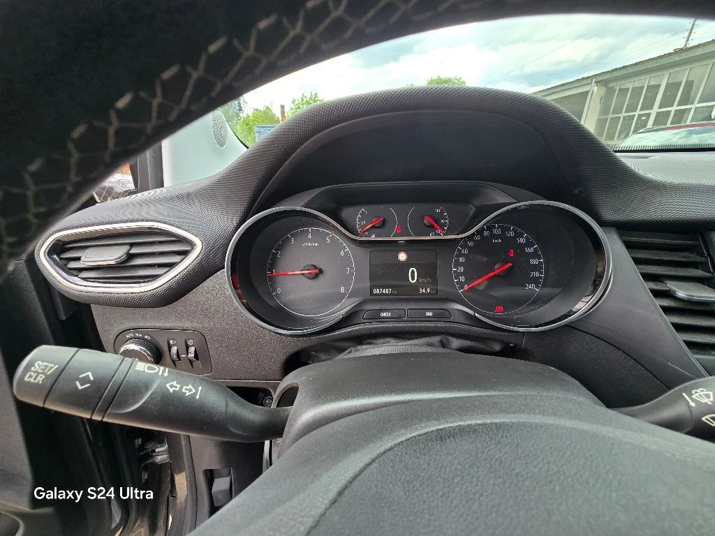 Opel Crossland X 1.2 - изображение 9