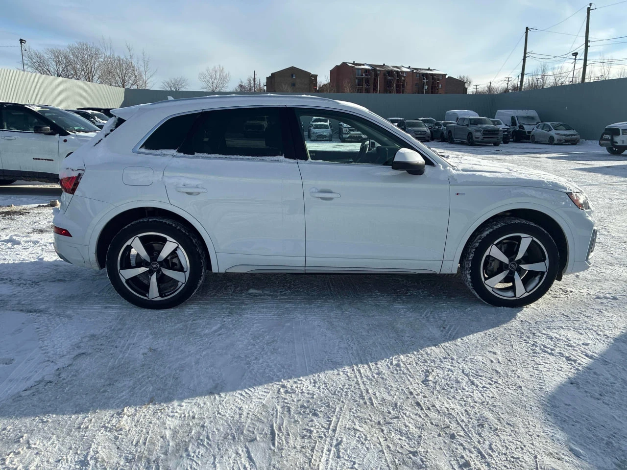 Audi Q5 CARFAX* АВТОФИНАНСИРАНЕ* БЕЗ ПЪРВОНАЧАЛНА ВНОСКА*  - изображение 3