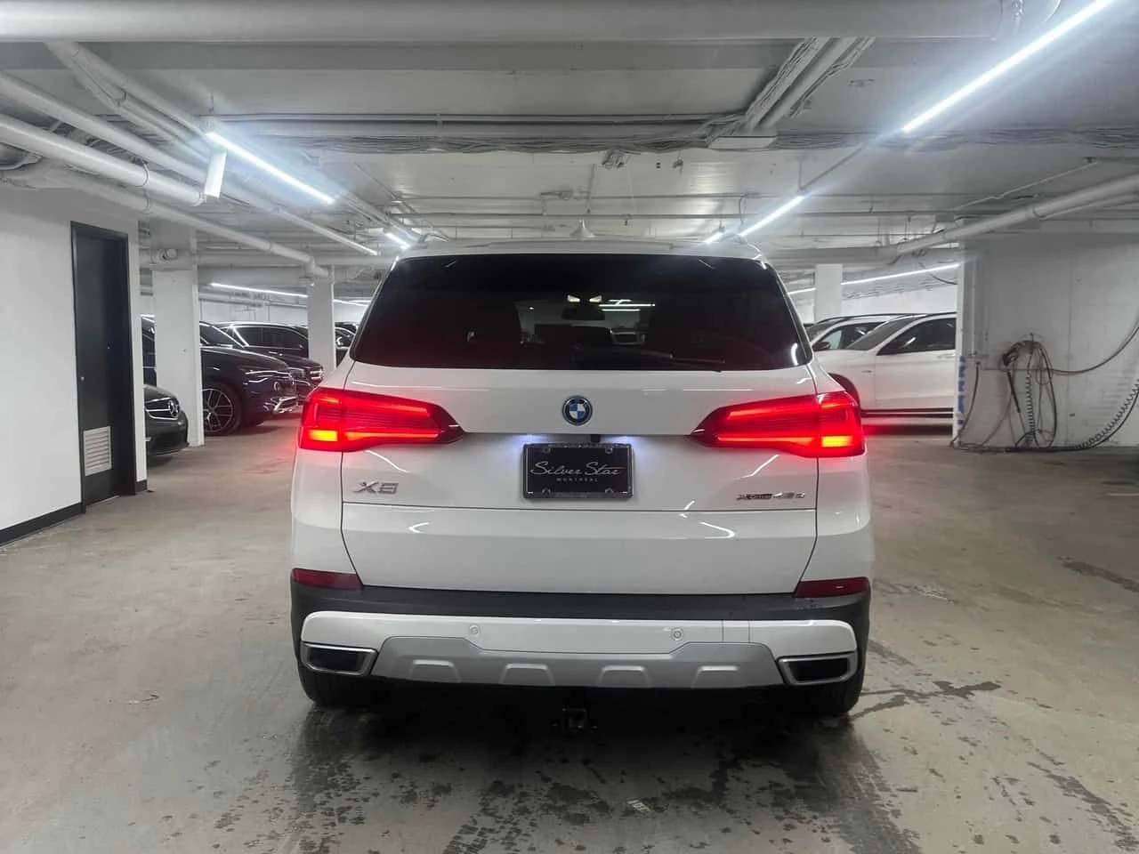 BMW X5 xDrive45e/360 CAM/АМБИЕНТНО/HEAD-UP DISPLAY/PANO - изображение 4