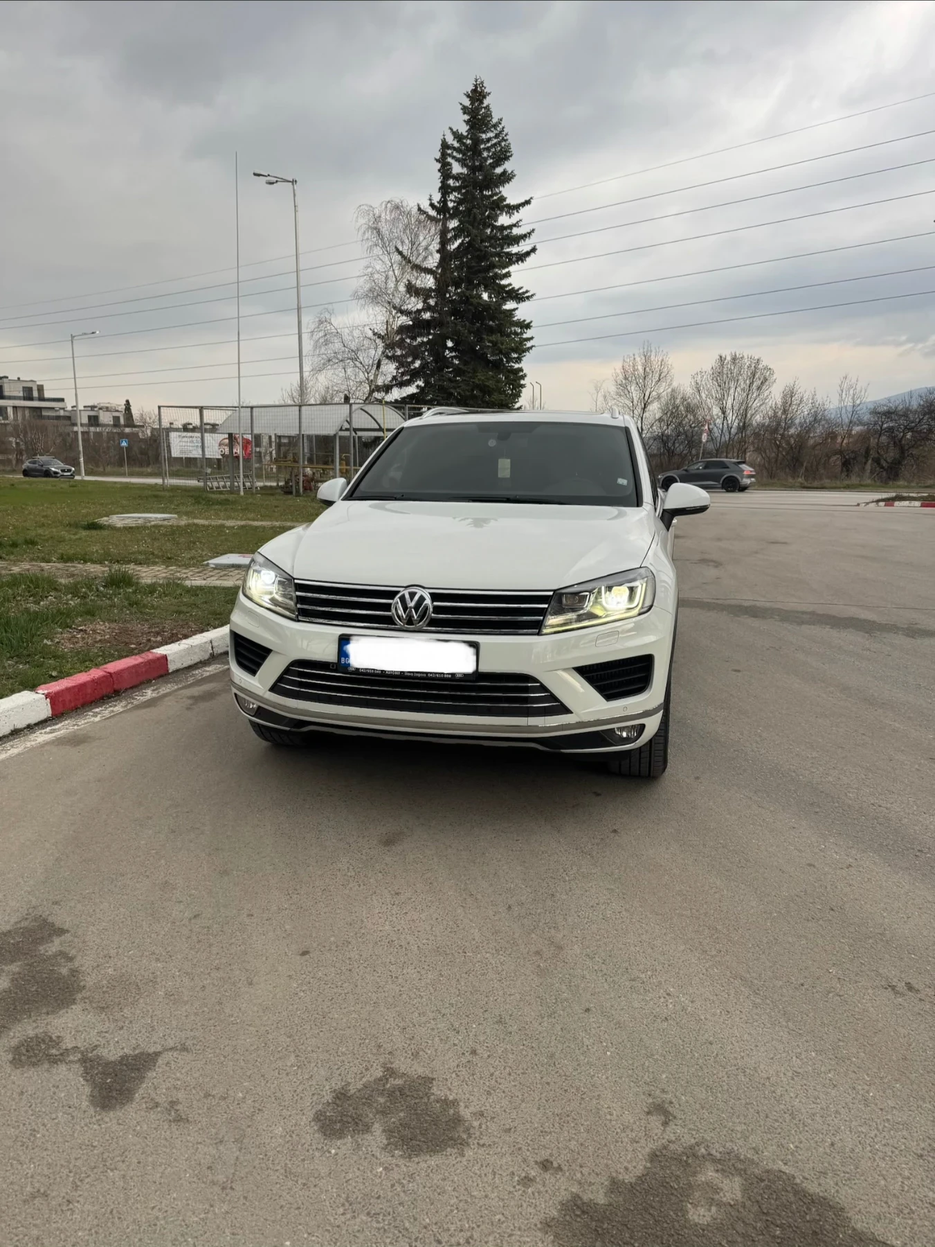 VW Touareg R-Line / Offroad Plus