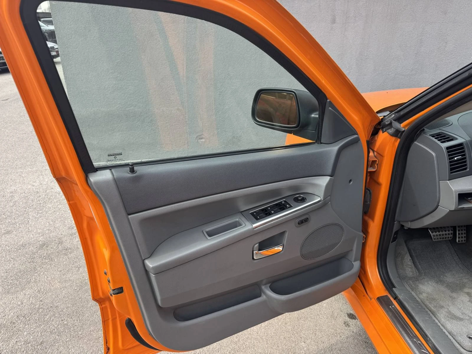 Jeep Grand cherokee SRT 8 6.1L V8, снимка 8 - Автомобили и джипове - 53984101