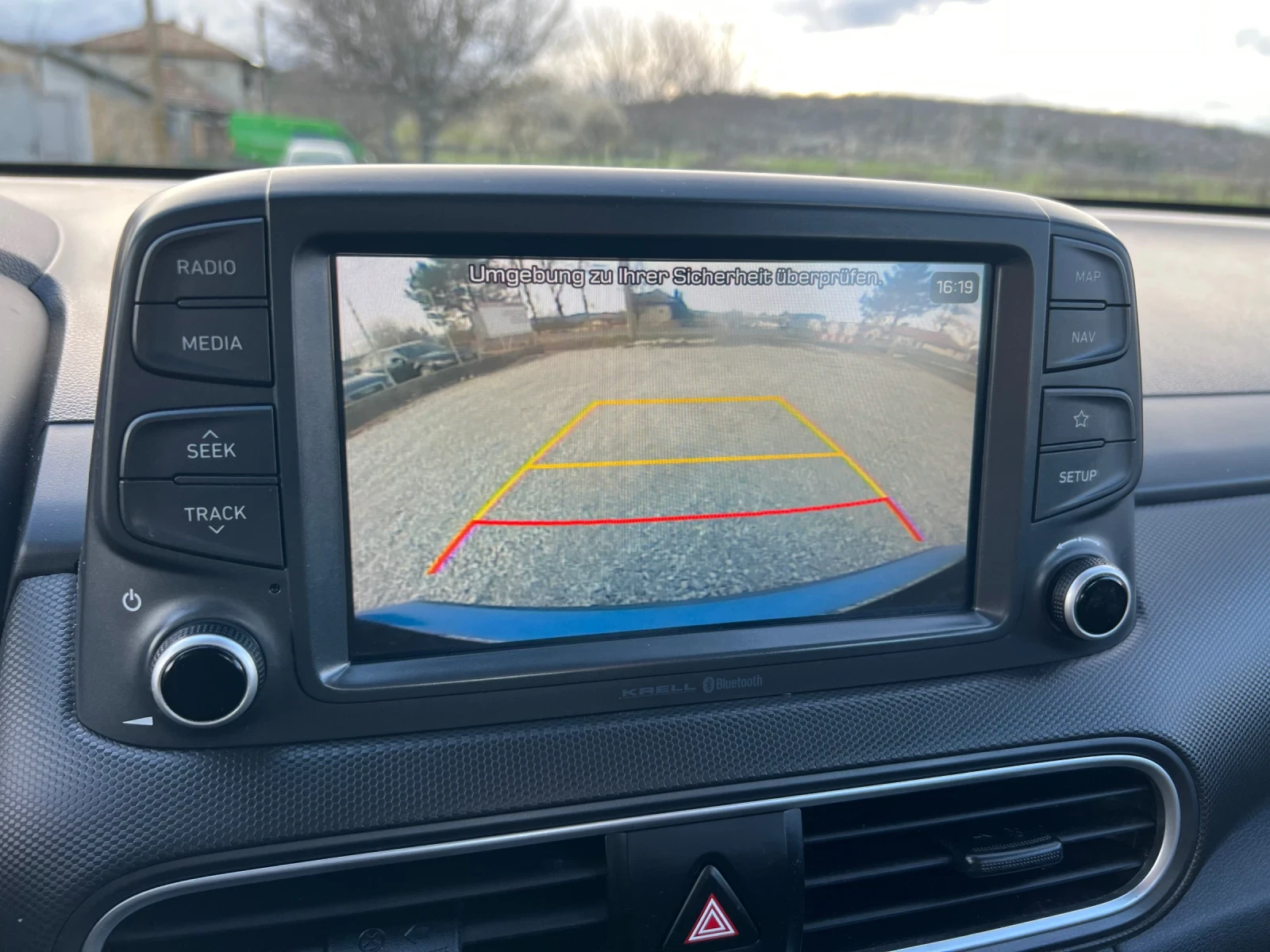 Hyundai Kona, снимка 16 - Автомобили и джипове - 54020528