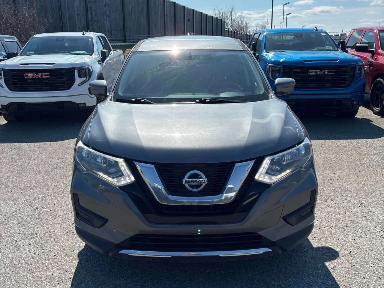 Nissan Rogue * AWD 4dr * CARFAX * ЦЕНА ДО БГ, снимка 4 - Автомобили и джипове - 54304111