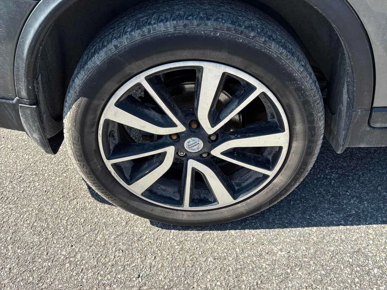 Nissan Rogue * AWD 4dr * CARFAX * ЦЕНА ДО БГ, снимка 17 - Автомобили и джипове - 54304111