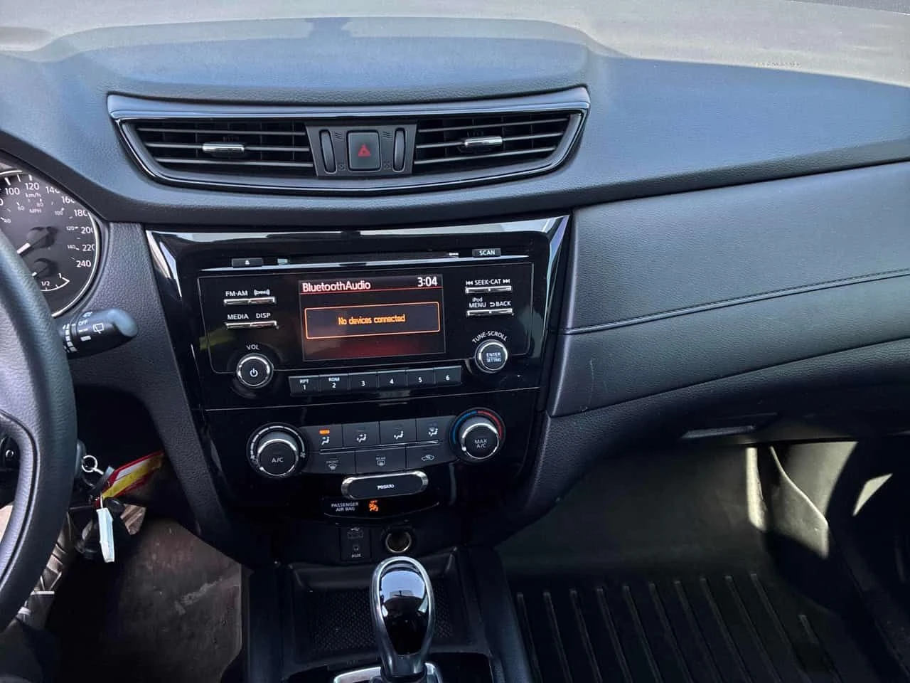 Nissan Rogue * AWD 4dr * CARFAX * ЦЕНА ДО БГ, снимка 10 - Автомобили и джипове - 54304111