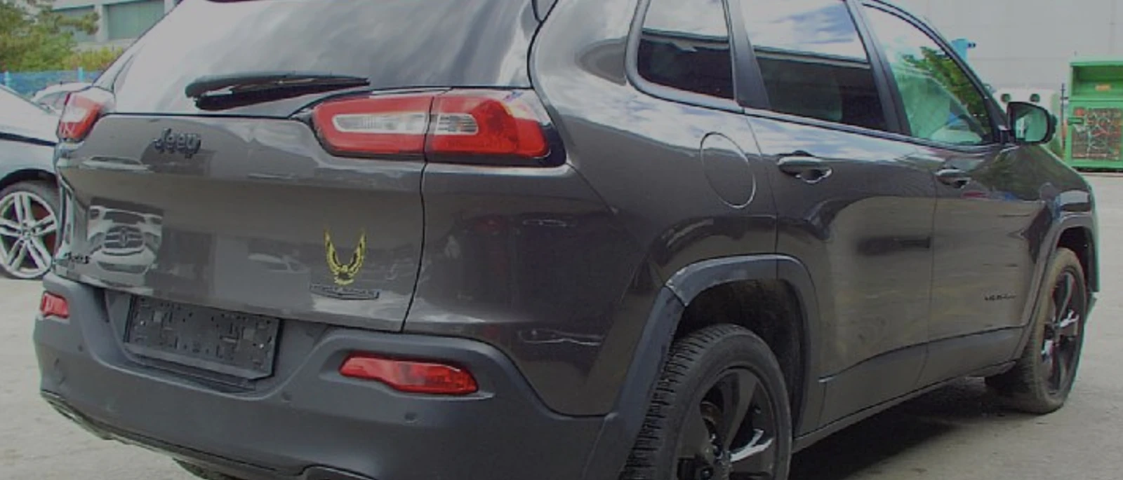 Jeep Cherokee 2.2D AVTOMATIK, снимка 3 - Автомобили и джипове - 54662175