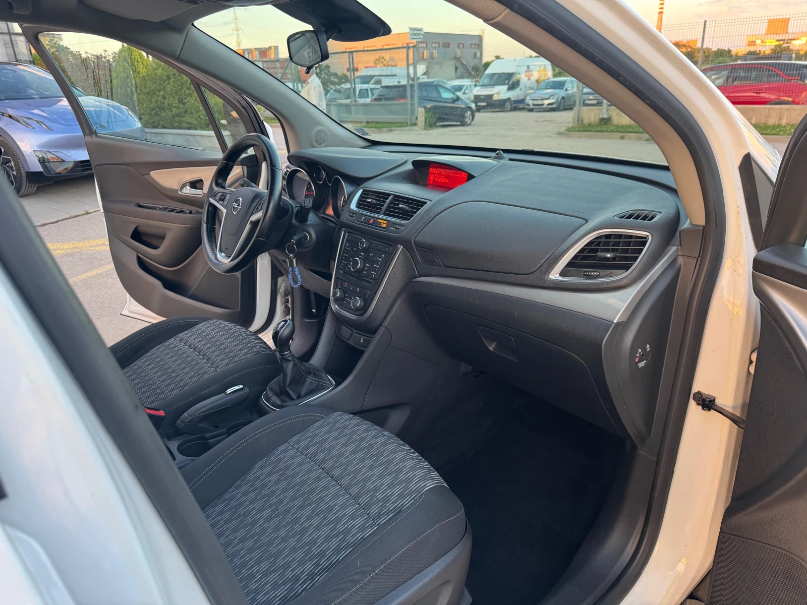 Opel Mokka 1, 4 Turbo LPG фабрична газ, снимка 12 - Автомобили и джипове - 54705941
