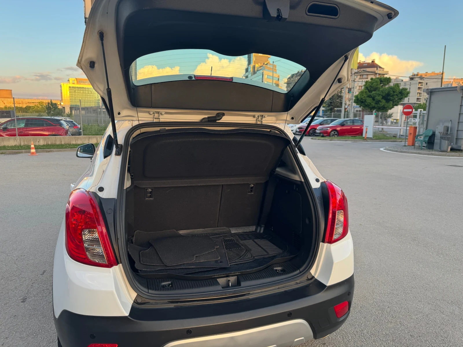 Opel Mokka 1, 4 Turbo LPG фабрична газ, снимка 6 - Автомобили и джипове - 54705941