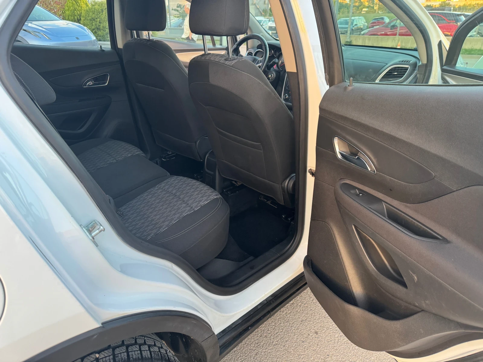 Opel Mokka 1, 4 Turbo LPG фабрична газ, снимка 13 - Автомобили и джипове - 54705941