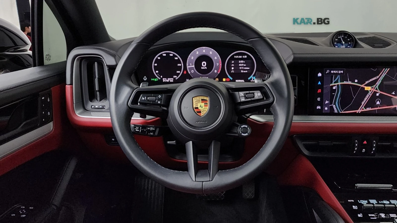 Porsche Cayenne Coupe* 3.0* AWD* ПОДГРЕВ* ОБДУХВАНЕ* ПАНО* 360* , снимка 13 - Автомобили и джипове - 55279116
