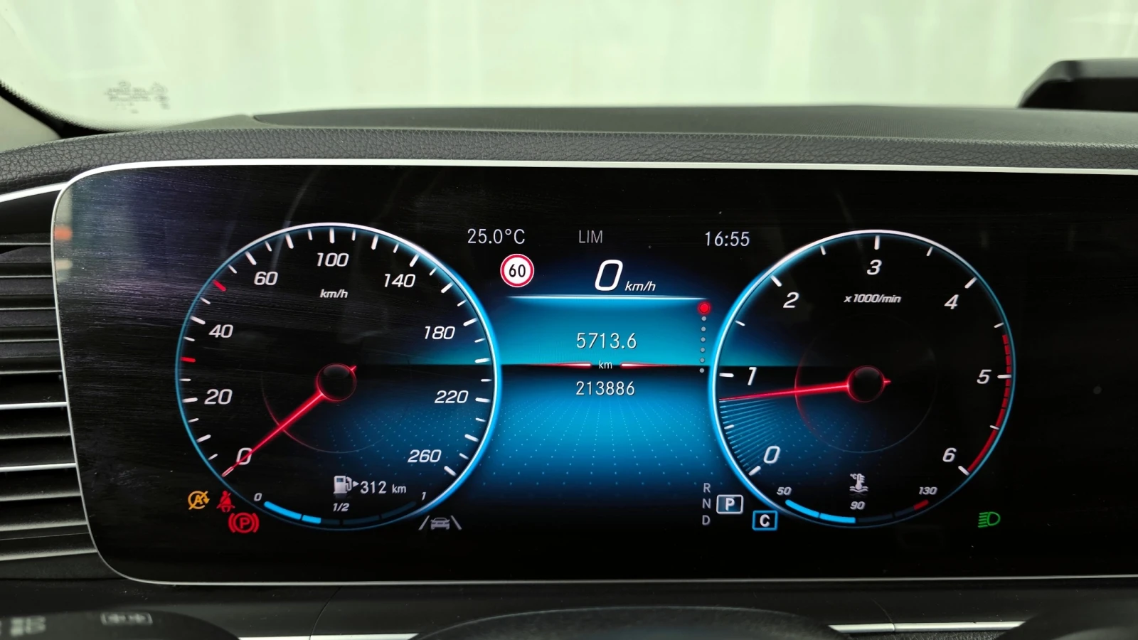 Mercedes-Benz GLE 300 GLE 300d 4MATIC, снимка 8 - Автомобили и джипове - 55465693