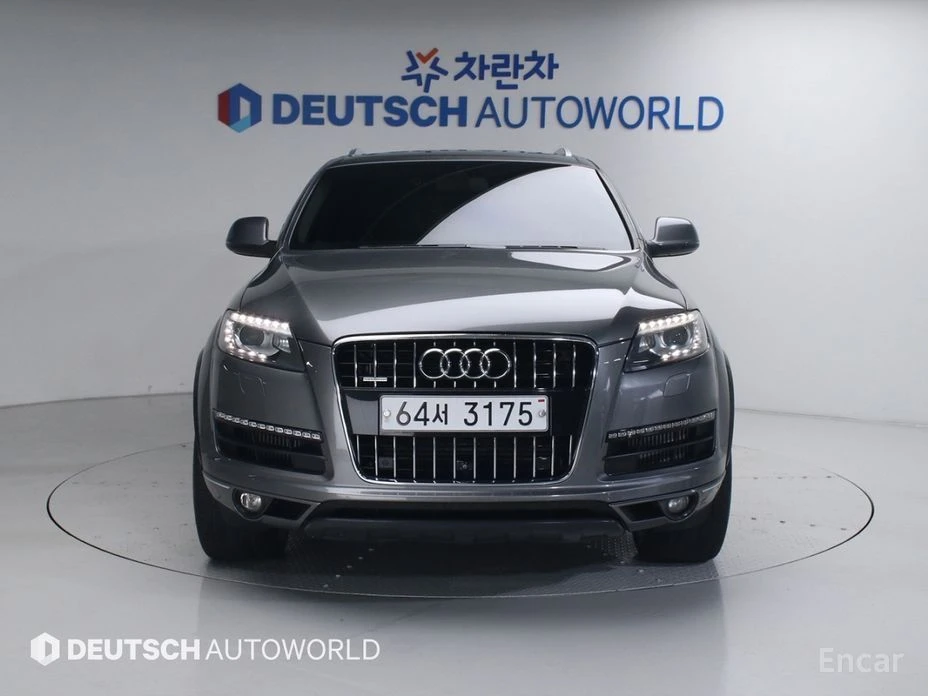Audi Q7, снимка 3 - Автомобили и джипове - 55516890