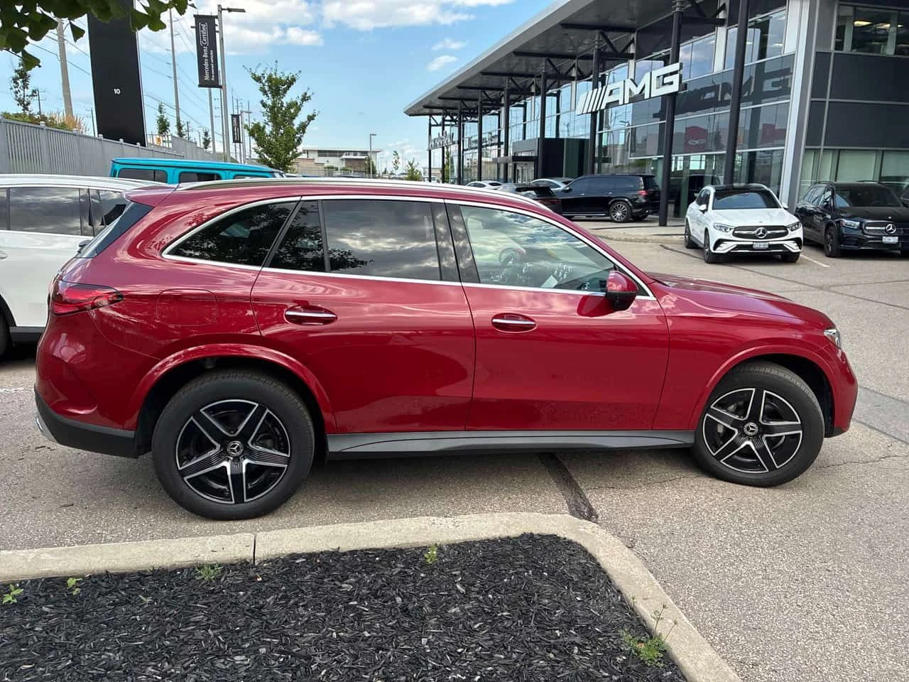 Mercedes-Benz GLC 300 * АВТОКРЕДИТ БЕЗ ПЪРВОНАЧАЛНА ВНОСКА* , снимка 3 - Автомобили и джипове - 55670917