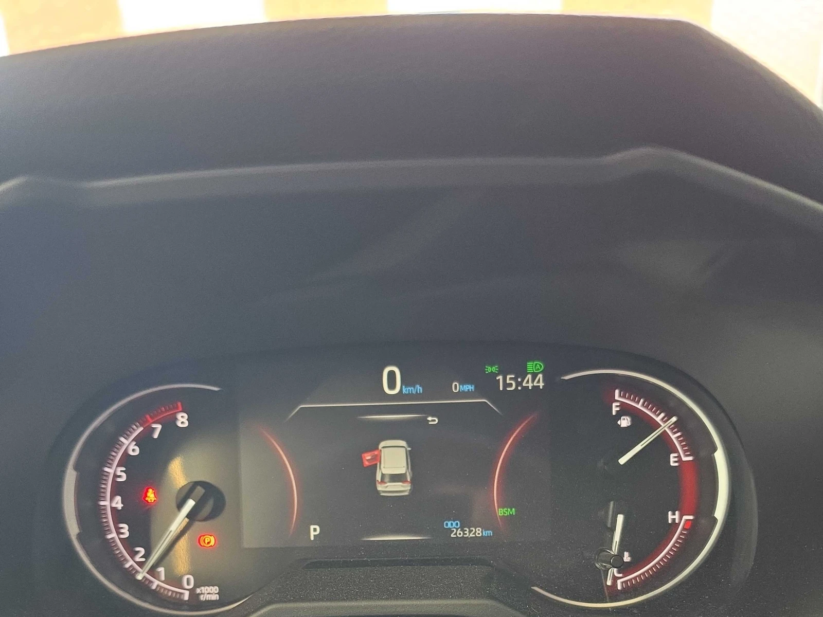 Toyota Rav4 * LE * CARFAX * ОПЦИЯ ЗА ФИНАНСИРАНЕ, снимка 8 - Автомобили и джипове - 55979680