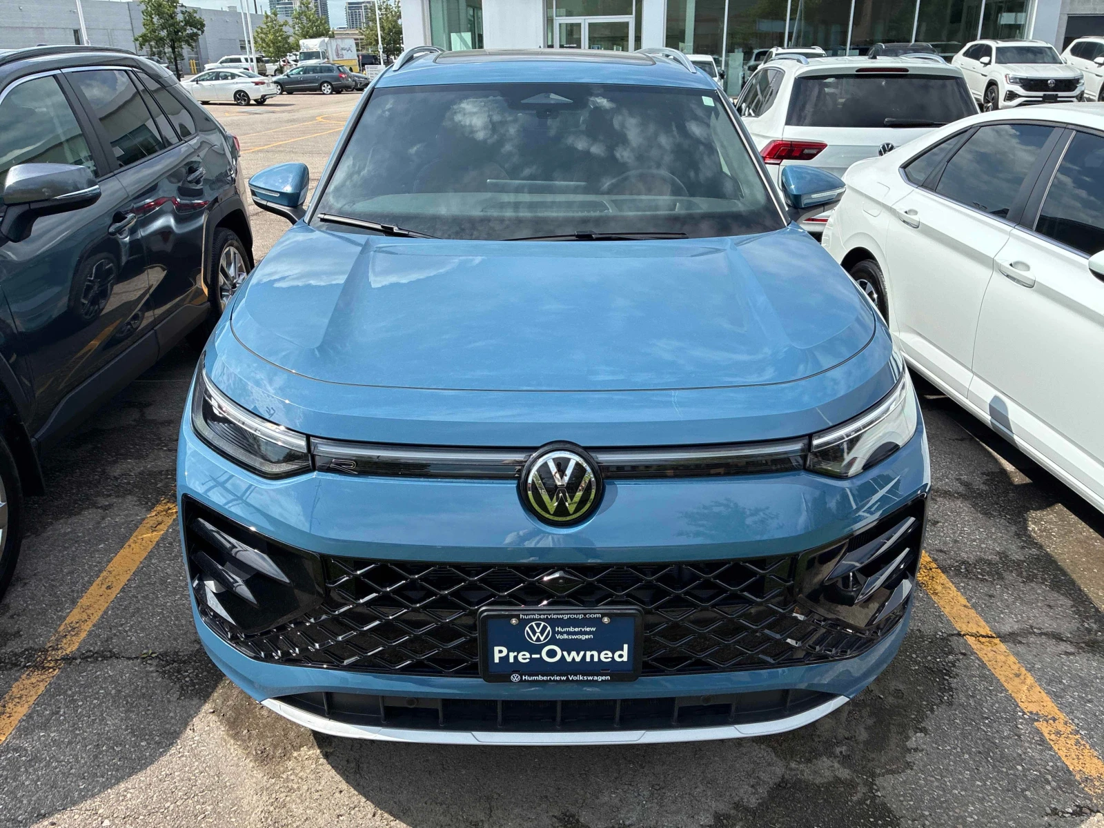 VW Tiguan * Highline Turbo R Line * CARFAX  БЕЗ ПЪРВОНАЧАЛНА, снимка 6 - Автомобили и джипове - 56056711