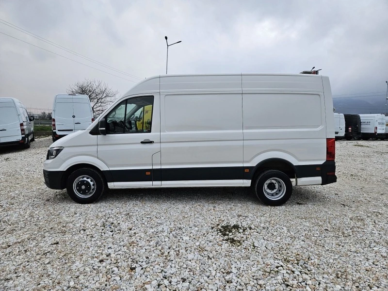 VW Crafter, снимка 2 - Бусове и автобуси - 44673555