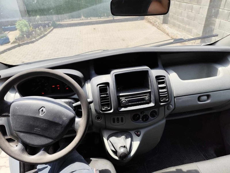 Renault Trafic 2.0DCI MAXI, снимка 10 - Бусове и автобуси - 45864817