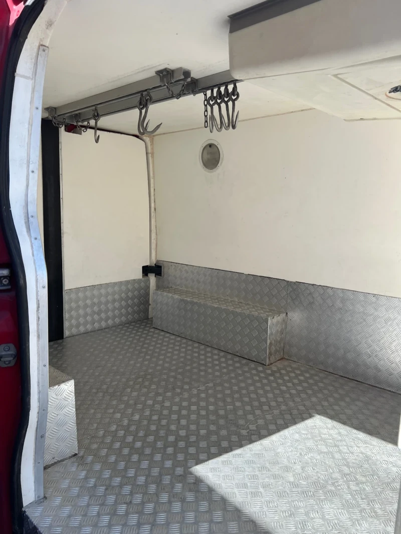 Mercedes-Benz Sprinter 211 Хладилен, снимка 4 - Бусове и автобуси - 52660596