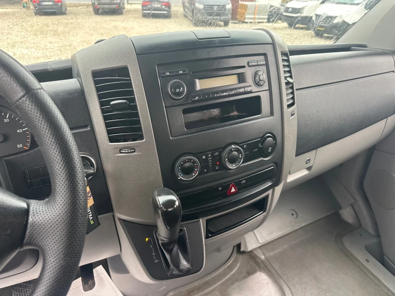 Mercedes-Benz Sprinter Двойна кабина!Клима!6+ 1Места!ОМ646, снимка 5 - Бусове и автобуси - 52291740