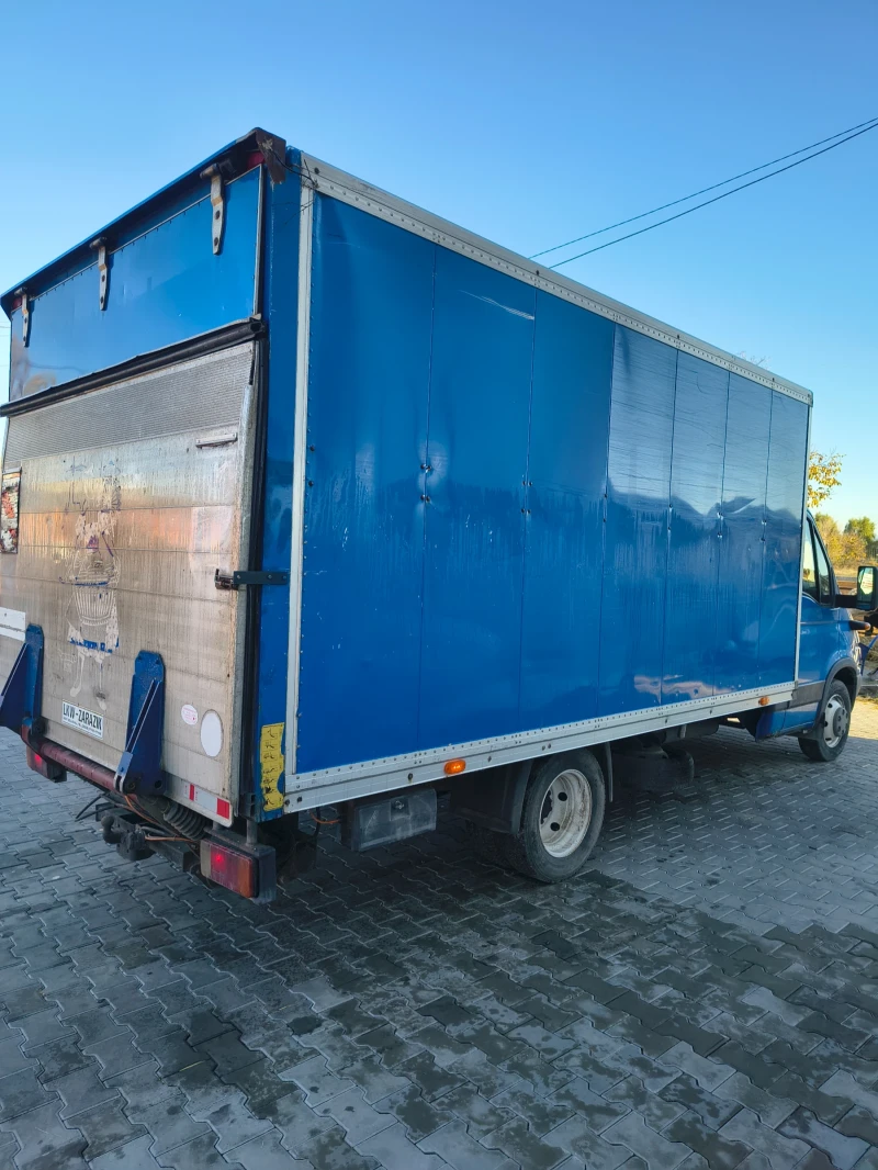 Iveco 2.8 Мобилен сервиз за товарни гуми , снимка 6 - Бусове и автобуси - 52442588