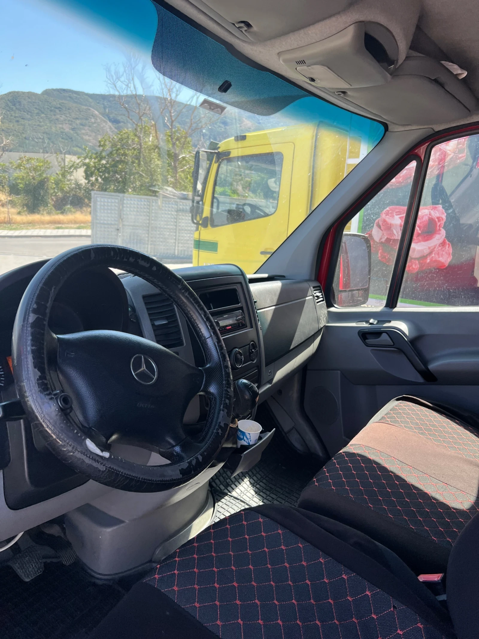 Mercedes-Benz Sprinter 211 Хладилен - изображение 7