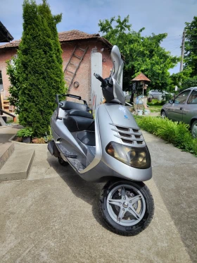 Обява за продажба на Piaggio Hexagon GTX125 ~1 200 лв. - изображение 1