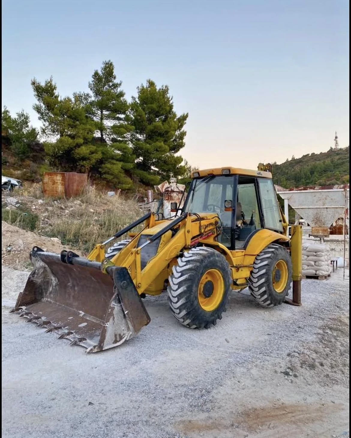 Багер JCB 4CX - изображение 6