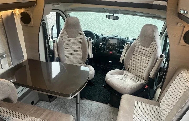 Кемпер Fiat Ducato, снимка 8 - Каравани и кемпери - 54889460