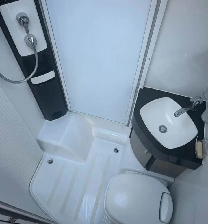 Кемпер Fiat Ducato, снимка 5 - Каравани и кемпери - 54889460