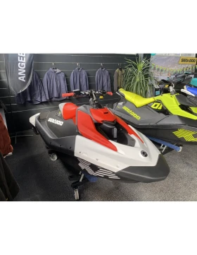 Обява за продажба на Джет Bombardier Sea Doo Sea-Doo Spark Trixx for 1 90 Dragon Red ~19 400 лв. - изображение 2