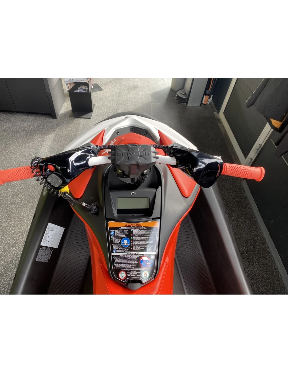 Джет Bombardier Sea Doo Sea-Doo Spark Trixx for 1 90 Dragon Red - изображение 5