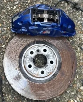 Спирачни апарати Брембо Brembo и спирачни дискове за БМВ F40 F44 BMW, снимка 3