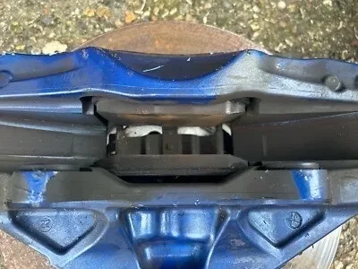 Спирачни апарати Брембо Brembo и спирачни дискове за БМВ F40 F44 BMW, снимка 5 - Части - 56209484