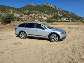 Skoda Octavia Scout, снимка 1