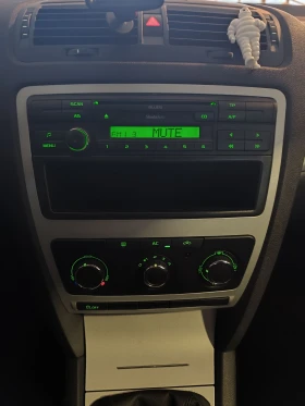 Skoda Octavia, снимка 17