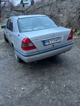 Mercedes-Benz C 180, снимка 6