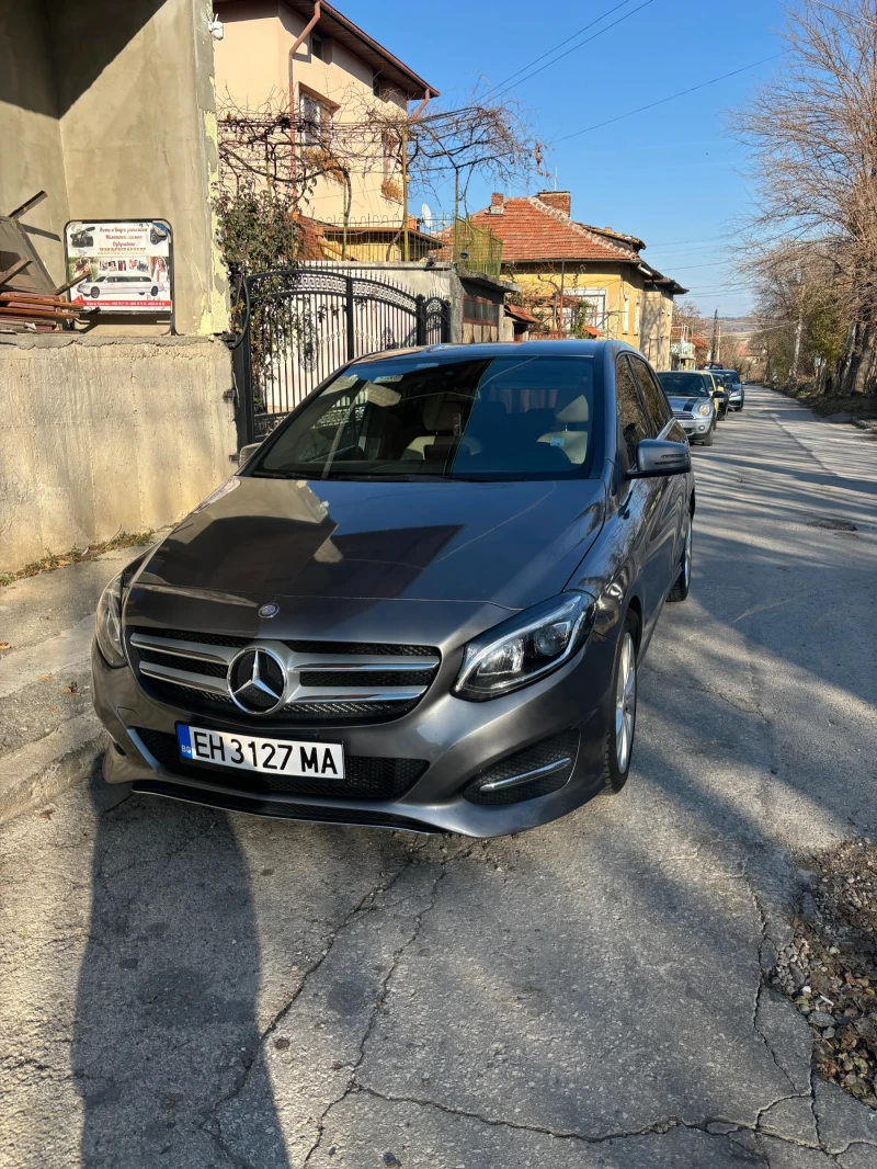 Mercedes-Benz B 220 Топ състояние, снимка 1 - Автомобили и джипове - 47420702